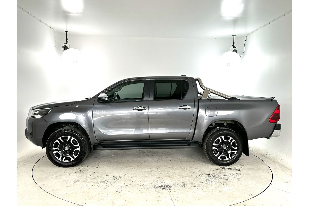 2022 Toyota Hilux SR5 GUN126R 4X4
