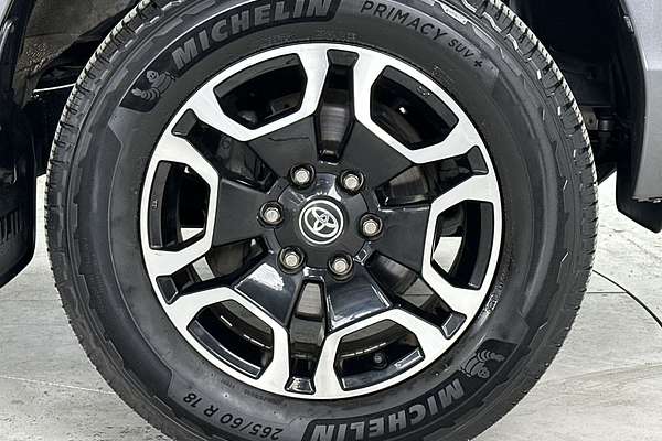 2022 Toyota Hilux SR5 GUN126R 4X4
