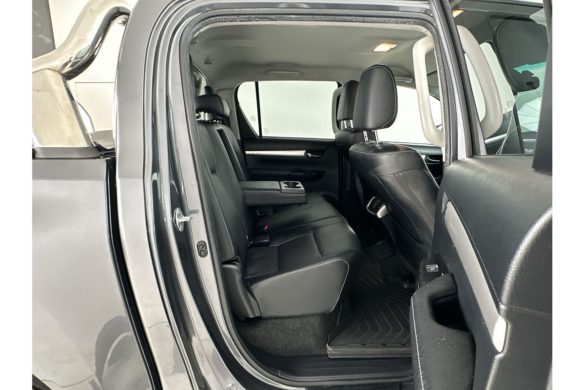 2022 Toyota Hilux SR5 GUN126R 4X4