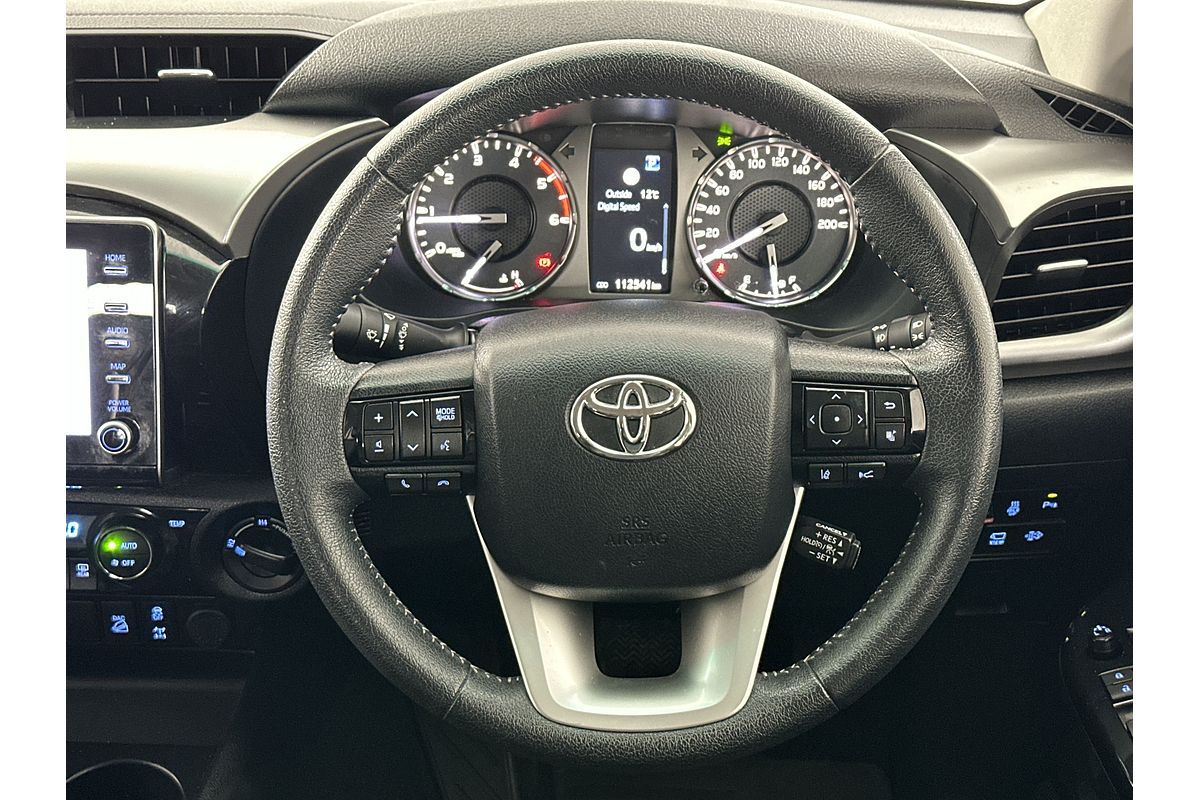 2022 Toyota Hilux SR5 GUN126R 4X4