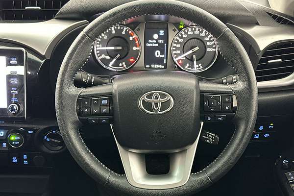 2022 Toyota Hilux SR5 GUN126R 4X4