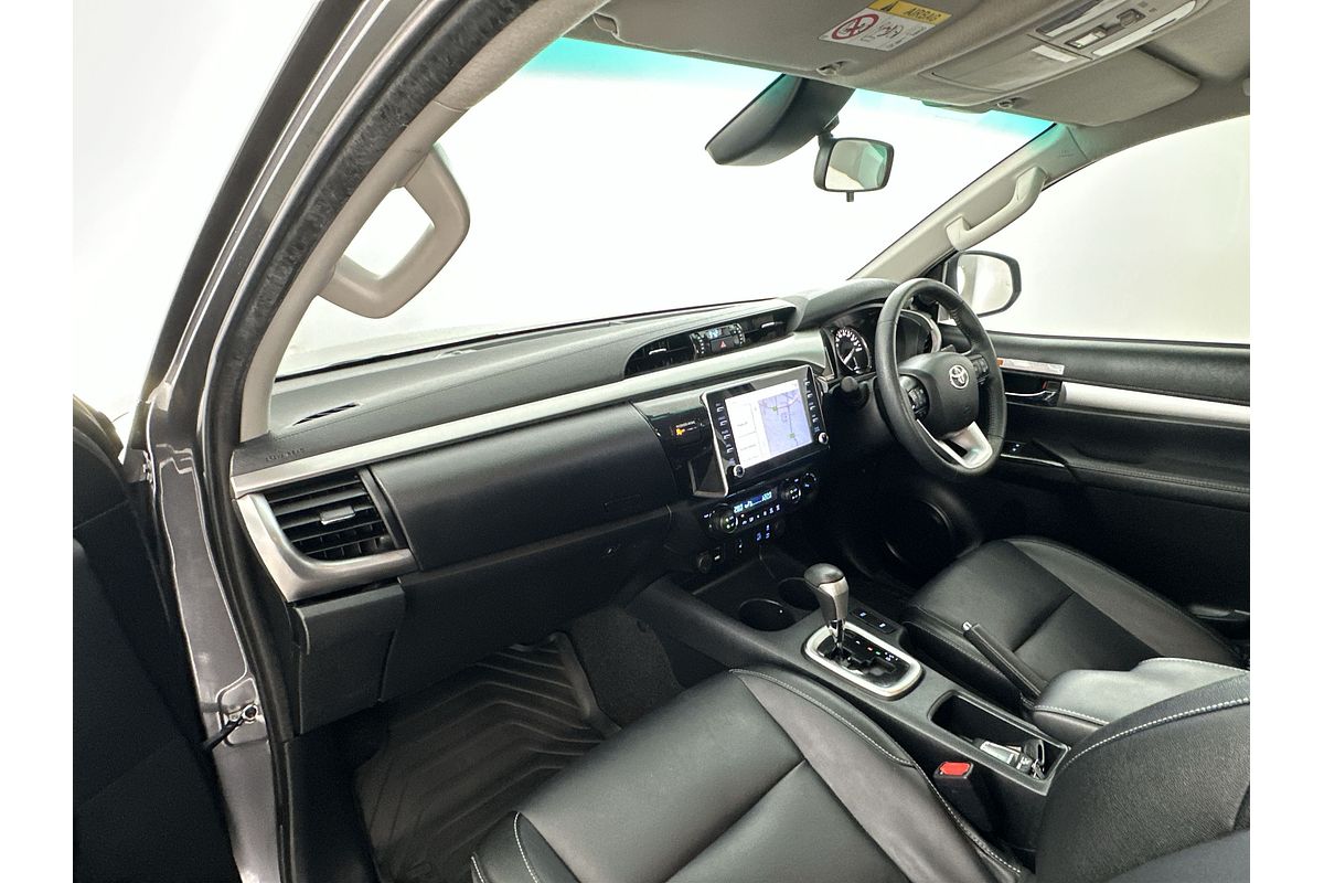2022 Toyota Hilux SR5 GUN126R 4X4