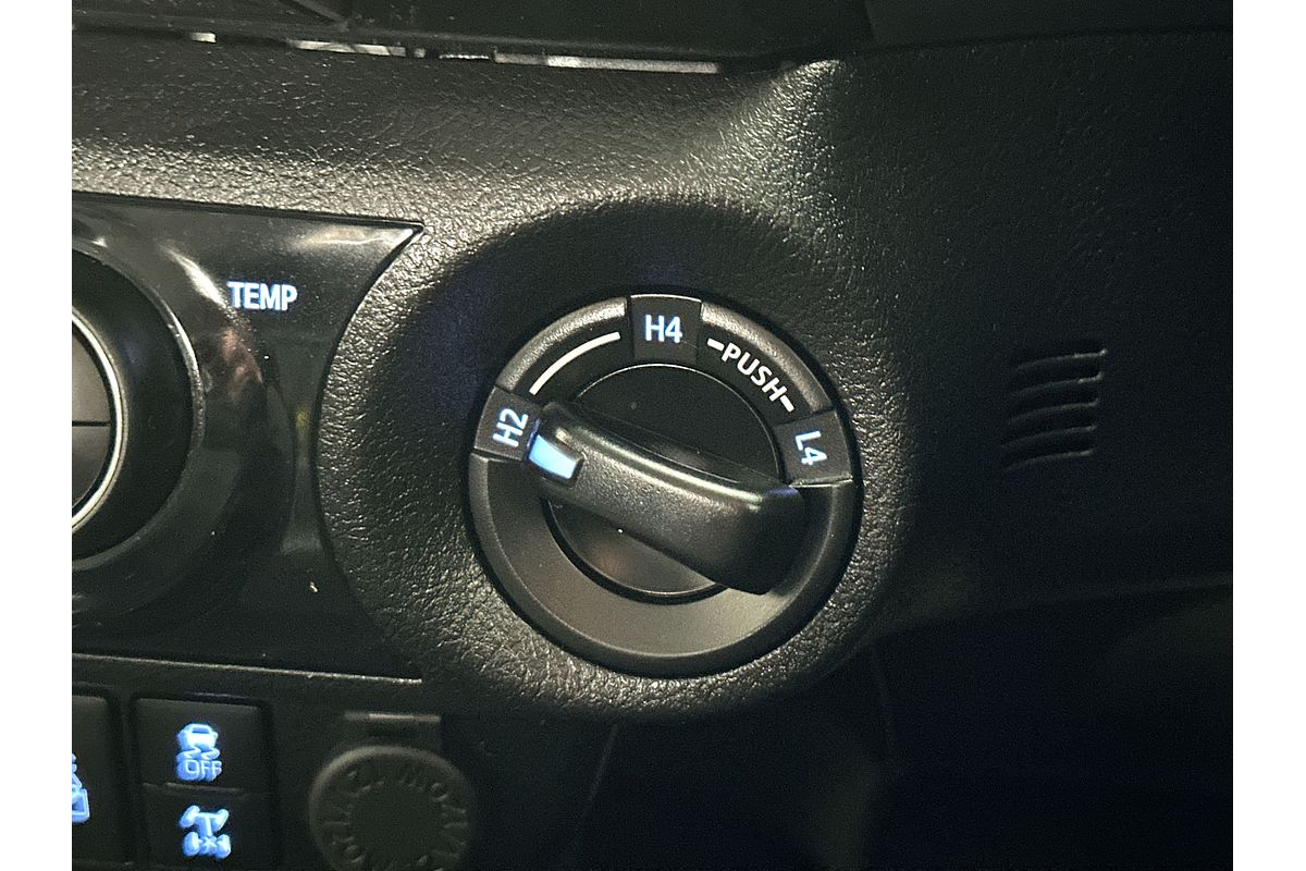 2022 Toyota Hilux SR5 GUN126R 4X4