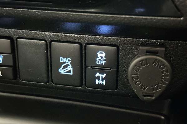 2022 Toyota Hilux SR5 GUN126R 4X4