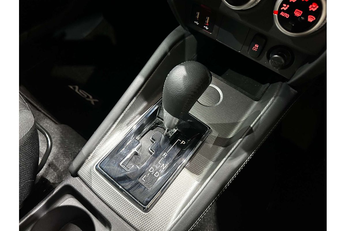 2020 Mitsubishi ASX ES XD
