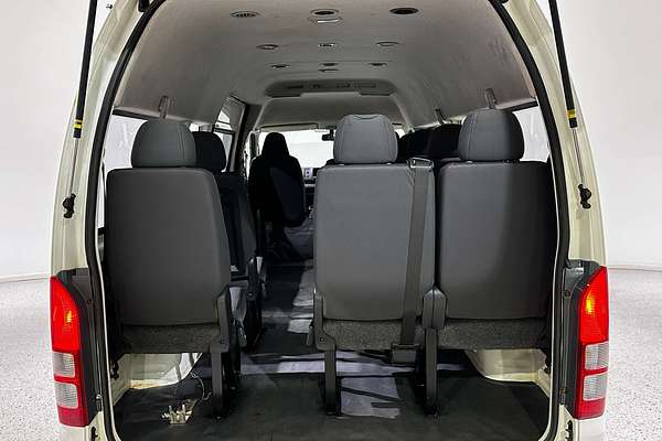 2016 Toyota Hiace Commuter KDH223R