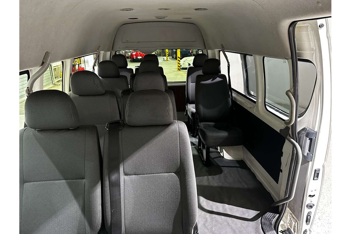 2016 Toyota Hiace Commuter KDH223R