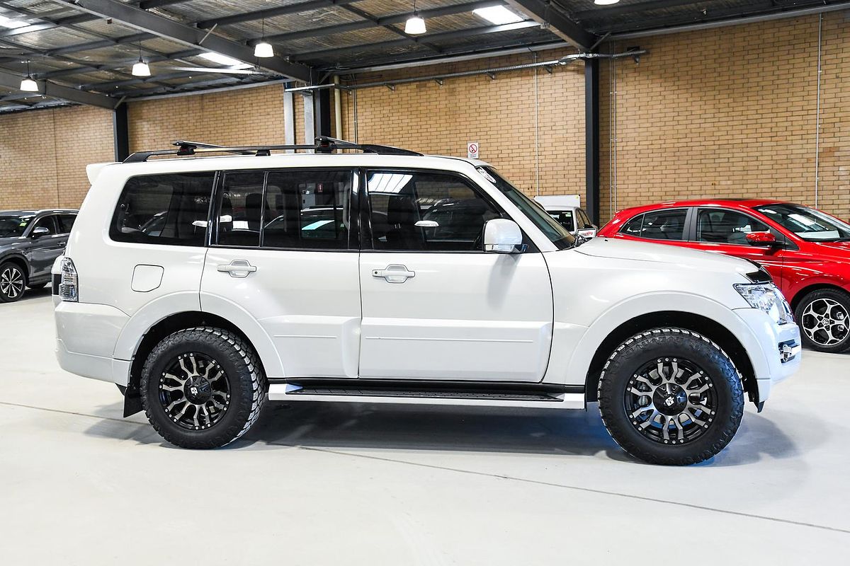 2021 Mitsubishi Pajero GLX NX