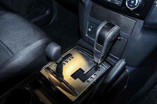 2021 Mitsubishi Pajero GLX NX