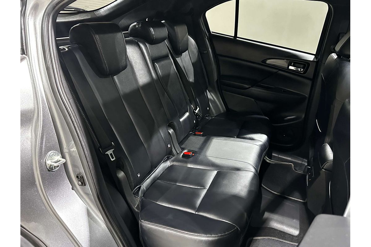 2023 Mitsubishi Eclipse Cross PHEV Exceed YB