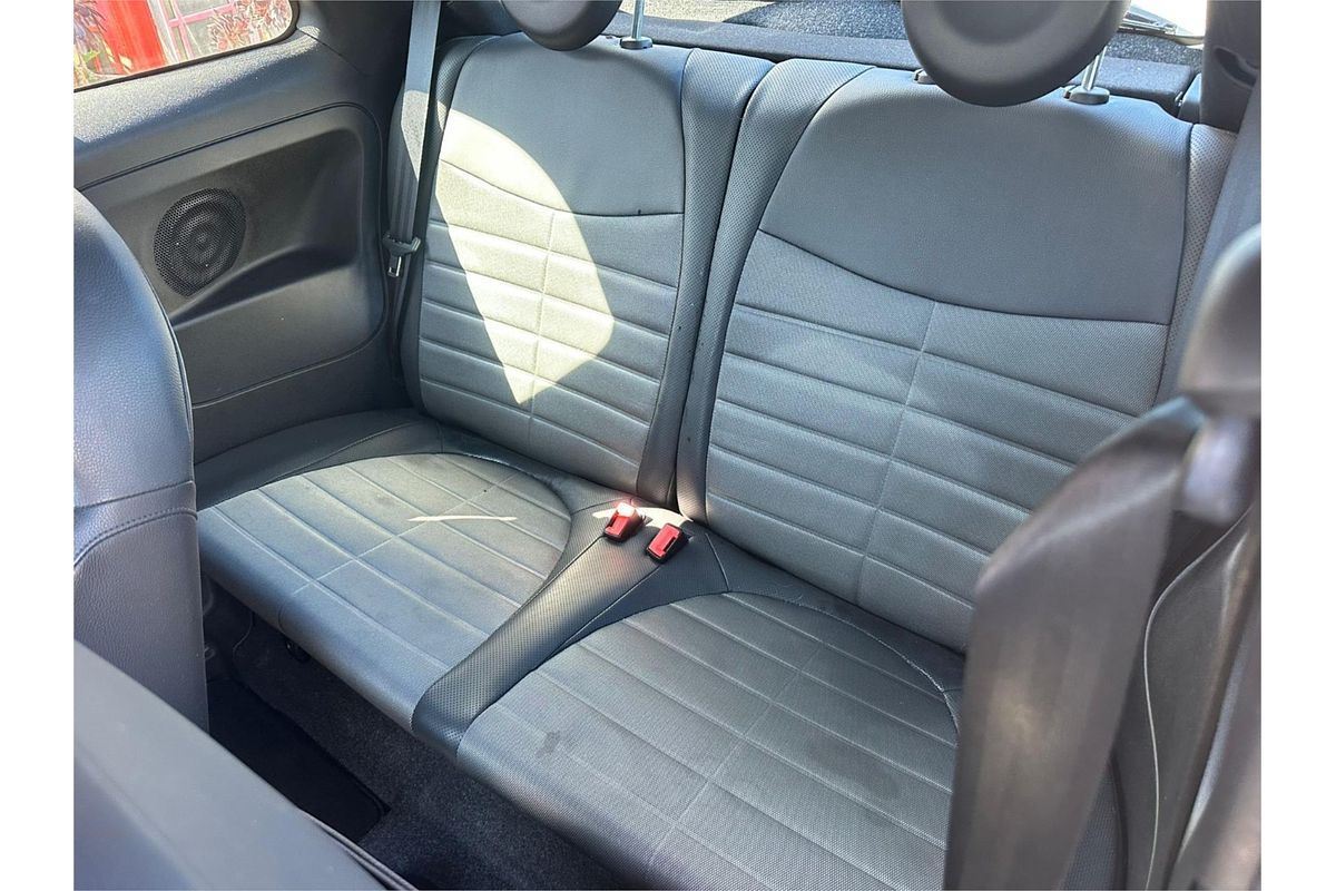 2012 Fiat 500 Series 1