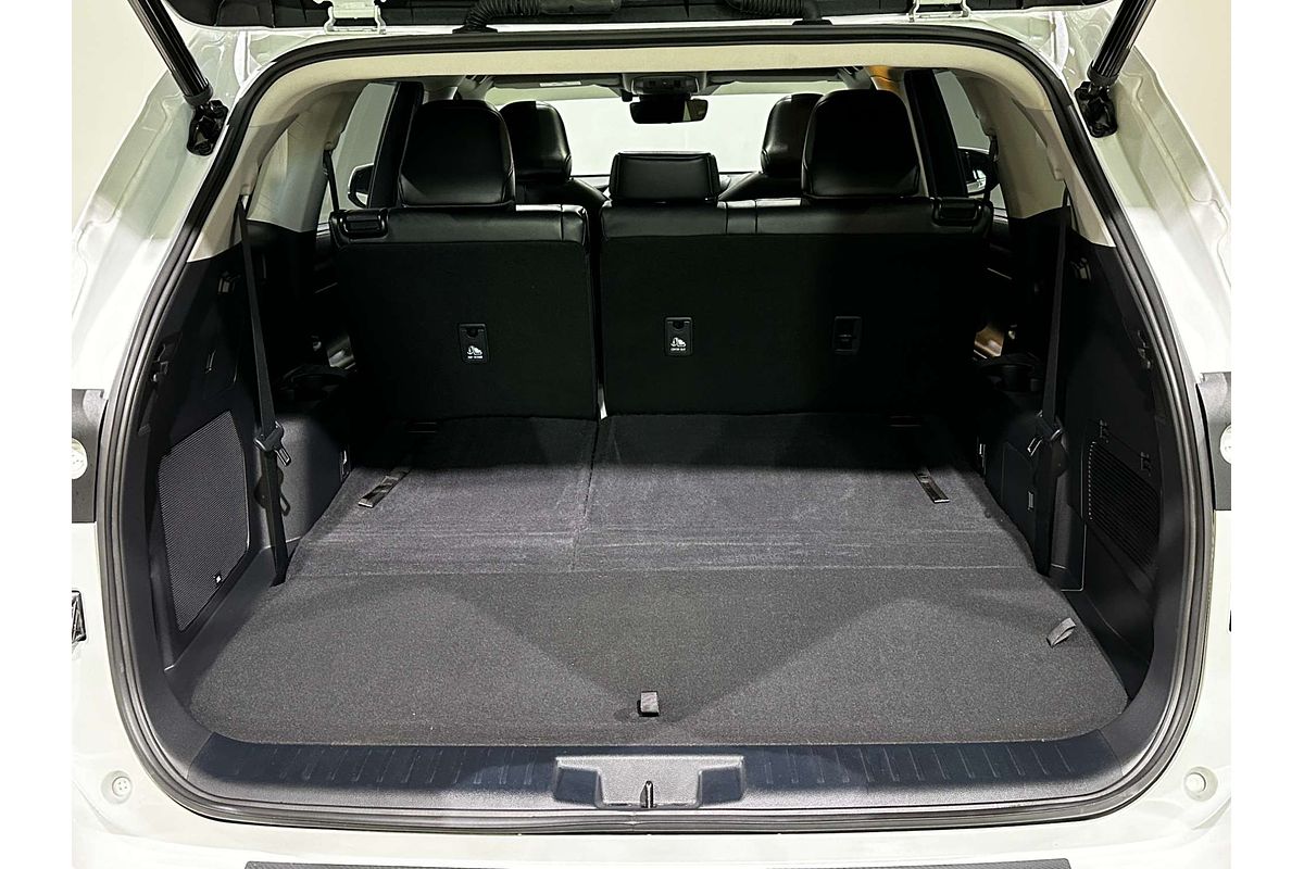 2022 Toyota Kluger Grande AXUH78R