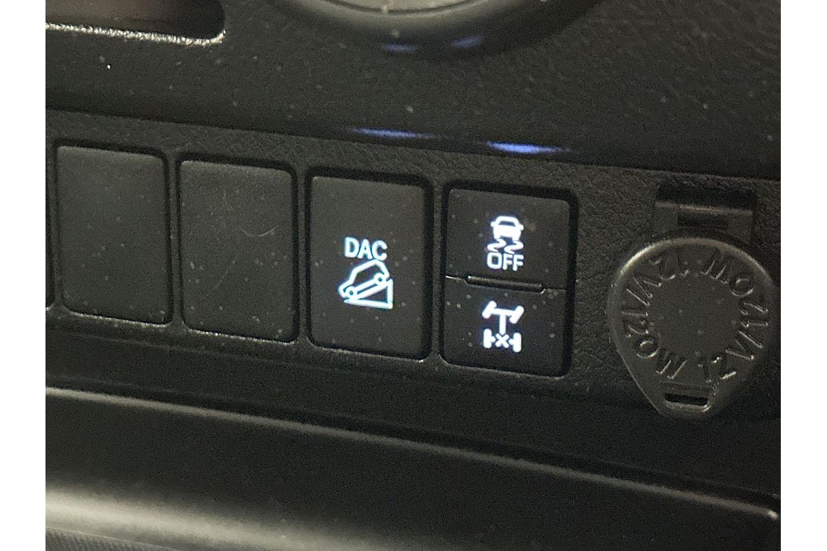 2021 Toyota Hilux SR GUN126R 4X4