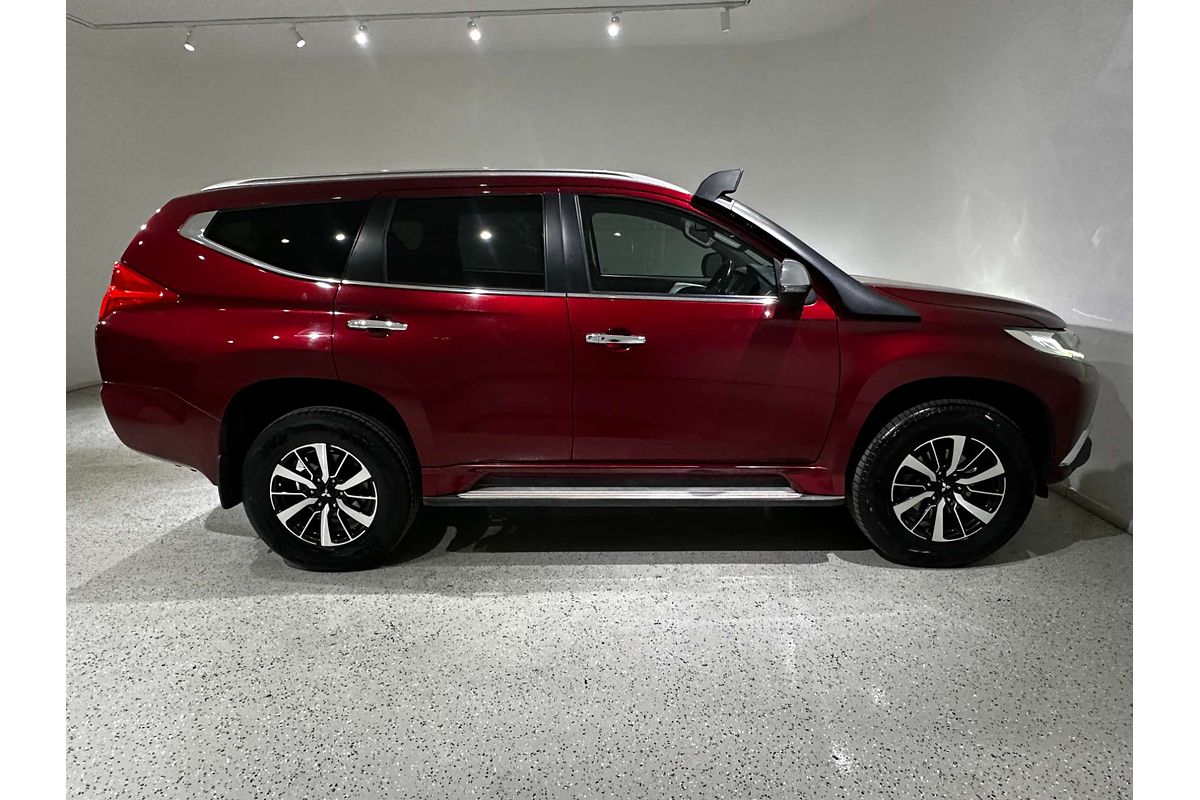 2016 Mitsubishi Pajero Sport GLS QE