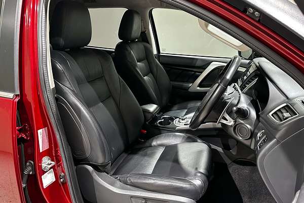 2016 Mitsubishi Pajero Sport GLS QE