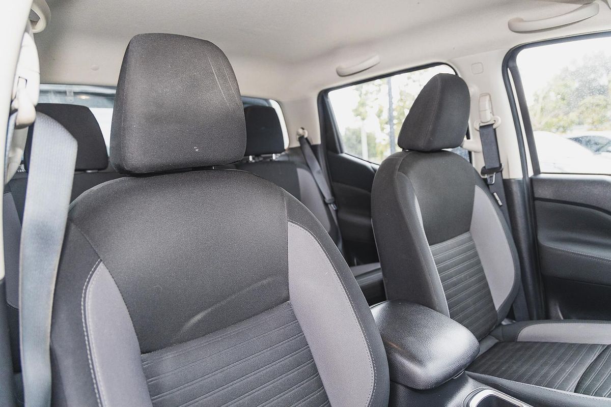 2021 Nissan Navara SL D23 4X4