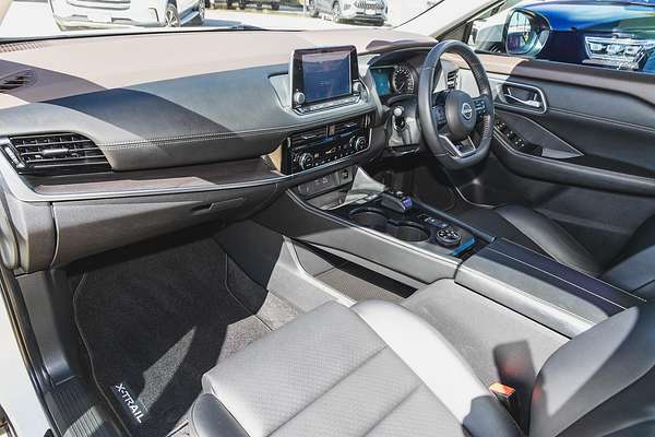 2023 Nissan X-TRAIL ST-L e-POWER T33