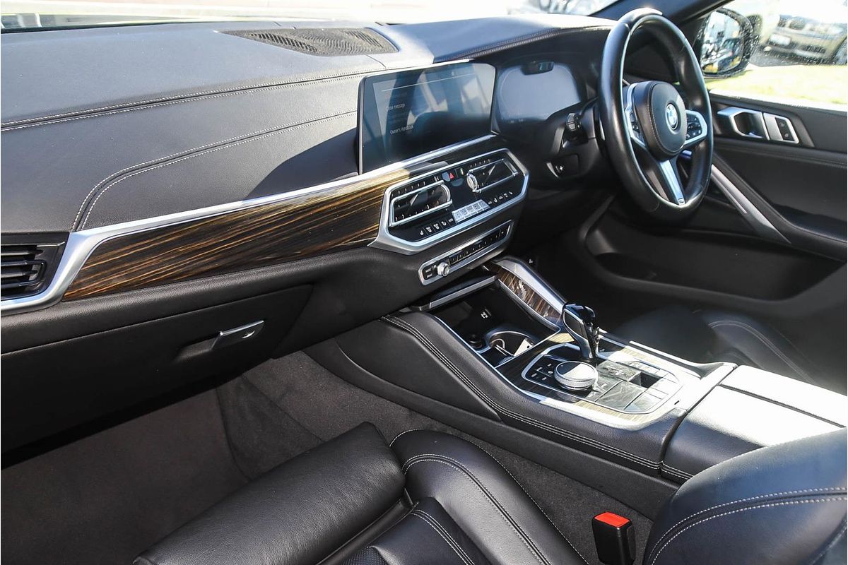 2020 BMW X6 xDrive40i M Sport G06