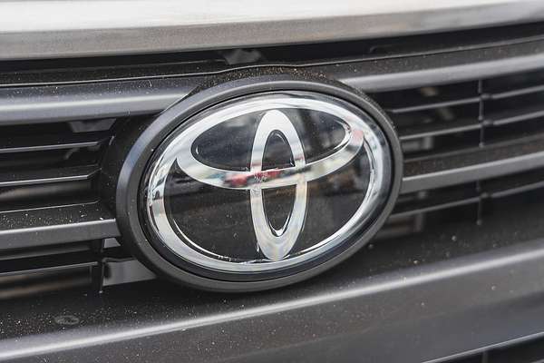 2023 Toyota Hilux SR GUN126R 4X4