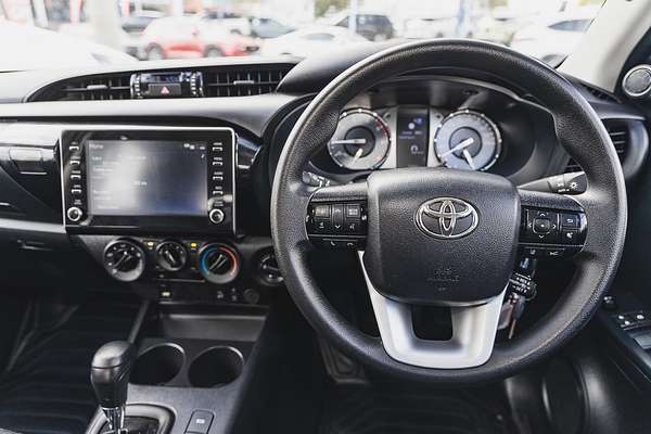2023 Toyota Hilux SR GUN126R 4X4