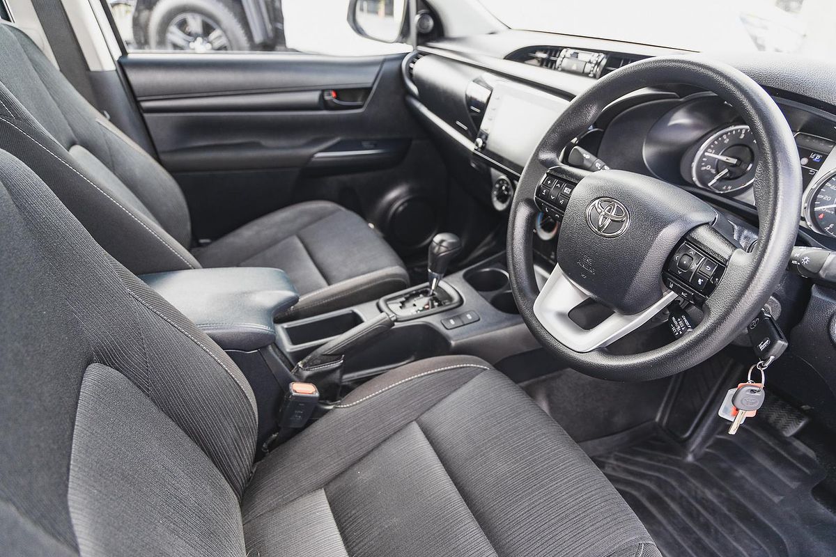 2023 Toyota Hilux SR GUN126R 4X4