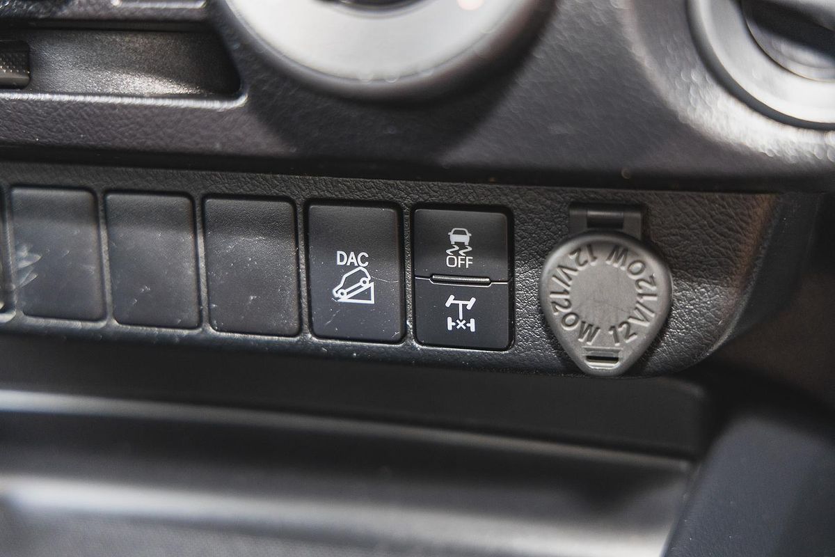 2023 Toyota Hilux SR GUN126R 4X4