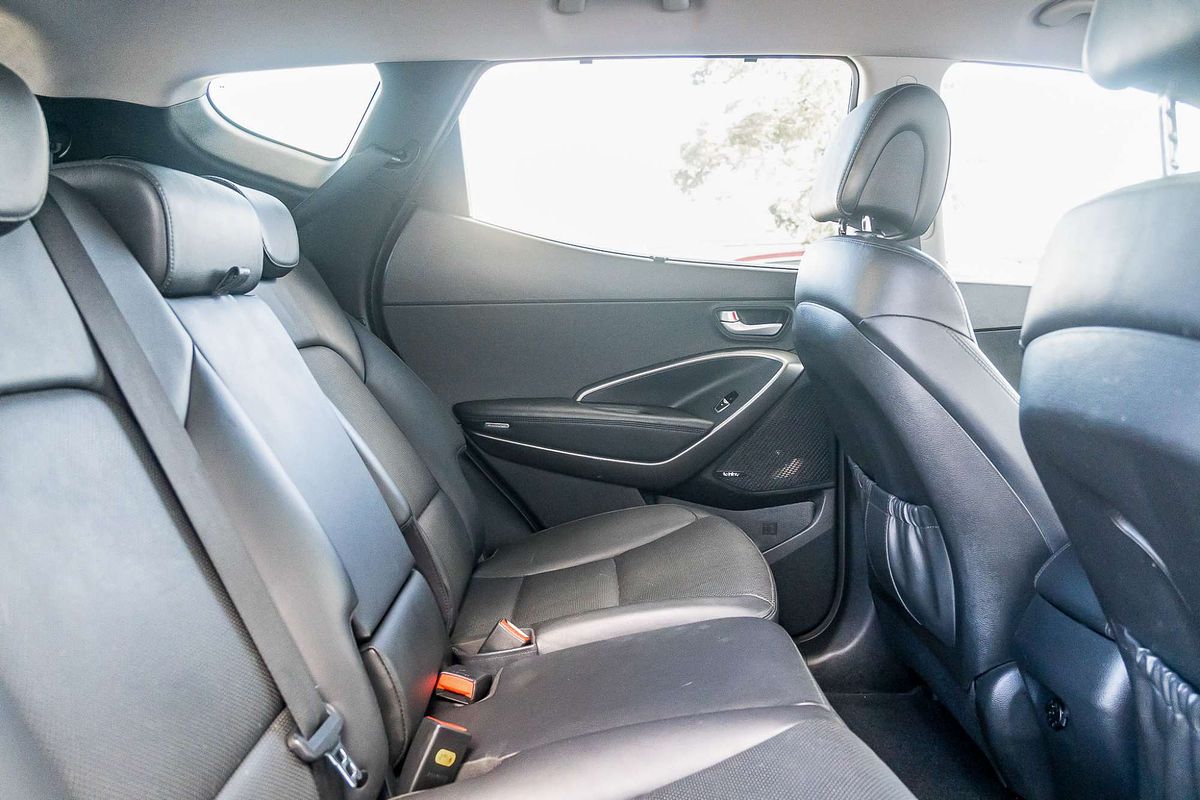 2017 Hyundai Santa Fe Elite DM5 Series II