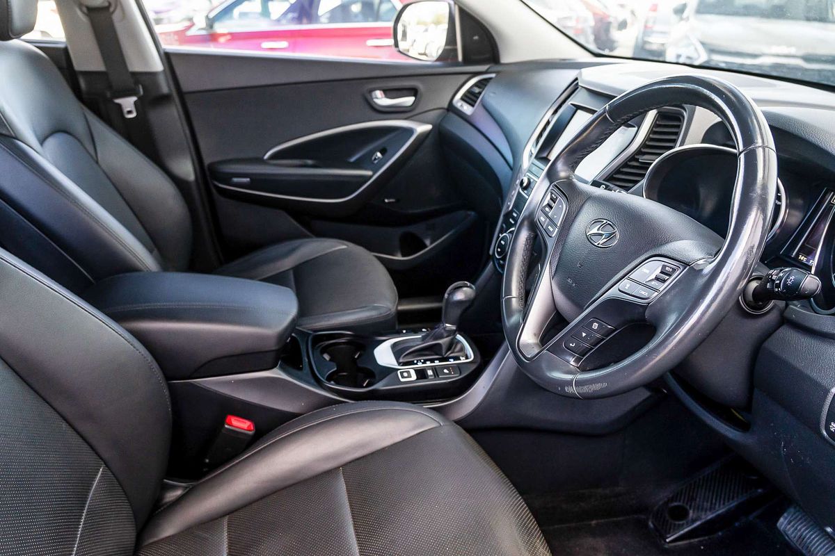 2017 Hyundai Santa Fe Elite DM5 Series II