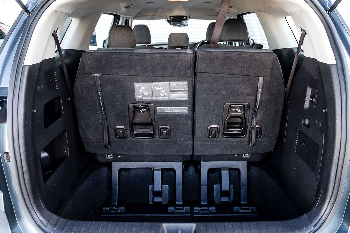 2022 Kia Carnival S KA4