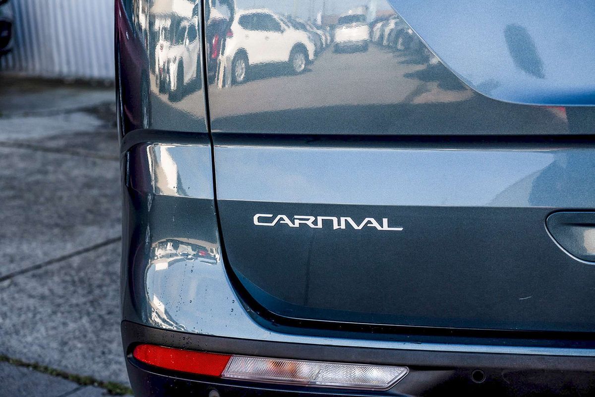 2022 Kia Carnival S KA4