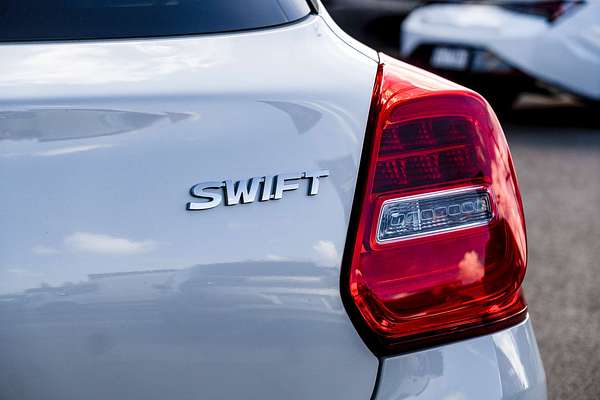 2017 Suzuki Swift GL Navigator AZ