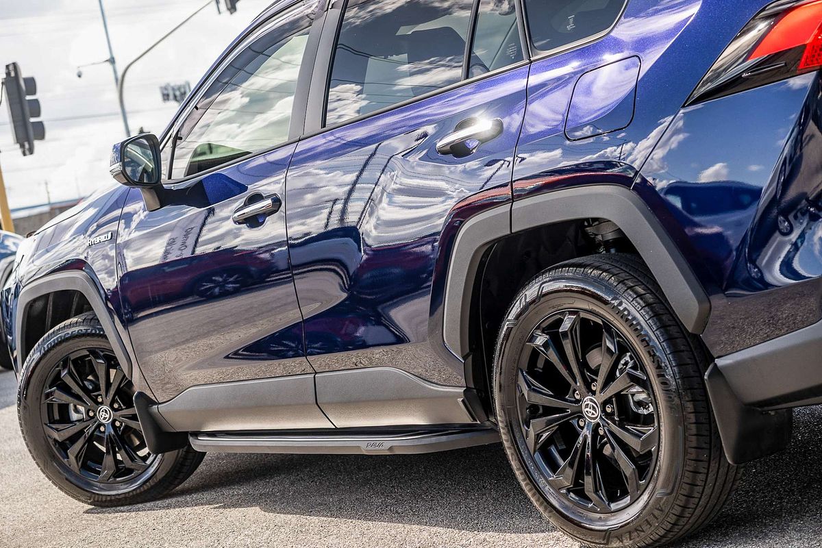 2022 Toyota RAV4 Cruiser AXAH54R