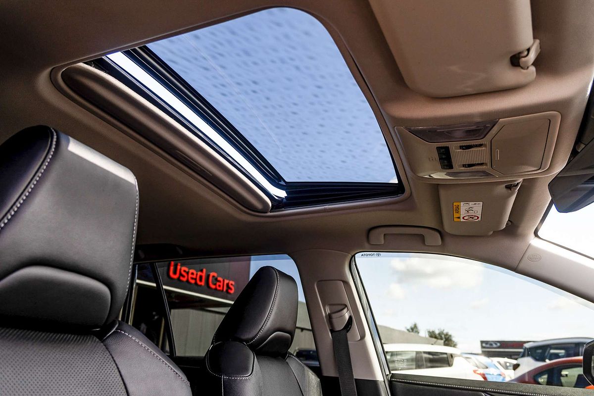 2022 Toyota RAV4 Cruiser AXAH54R