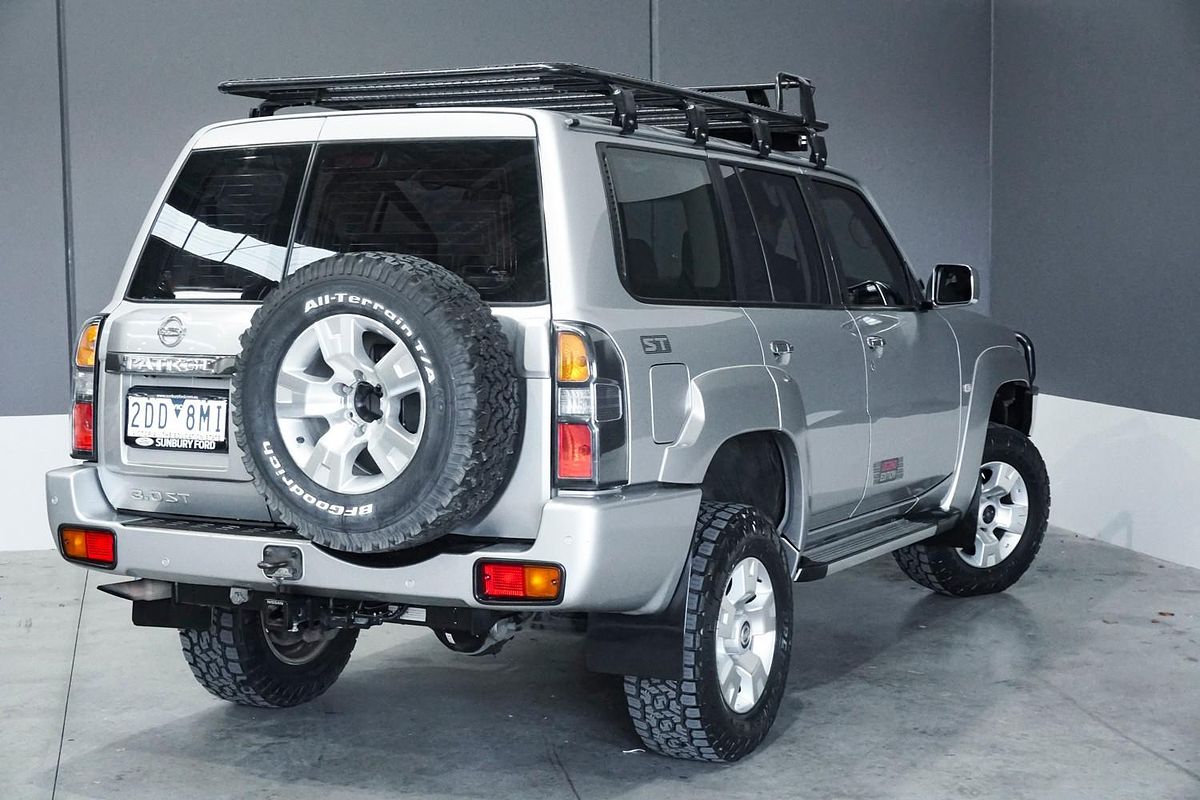 2016 Nissan Patrol Legend Edition Y61