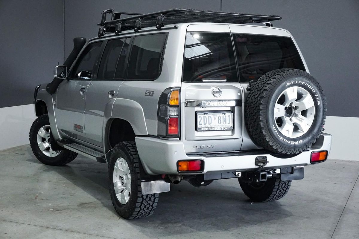 2016 Nissan Patrol Legend Edition Y61