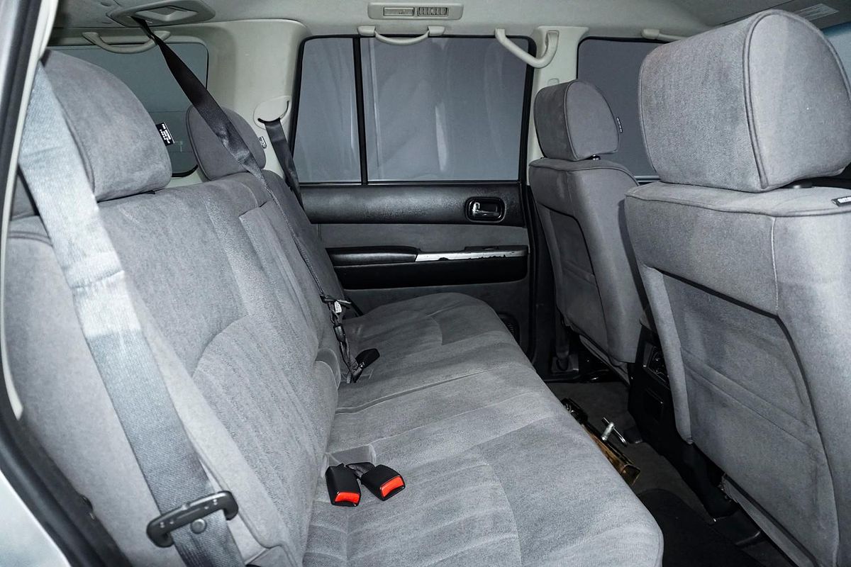 2016 Nissan Patrol Legend Edition Y61