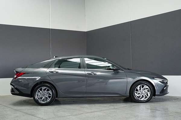 2024 Hyundai i30 Elite Hybrid CN7.V2