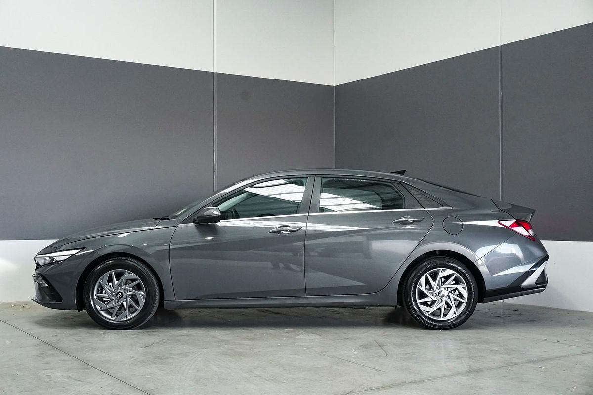 2024 Hyundai i30 Elite Hybrid CN7.V2