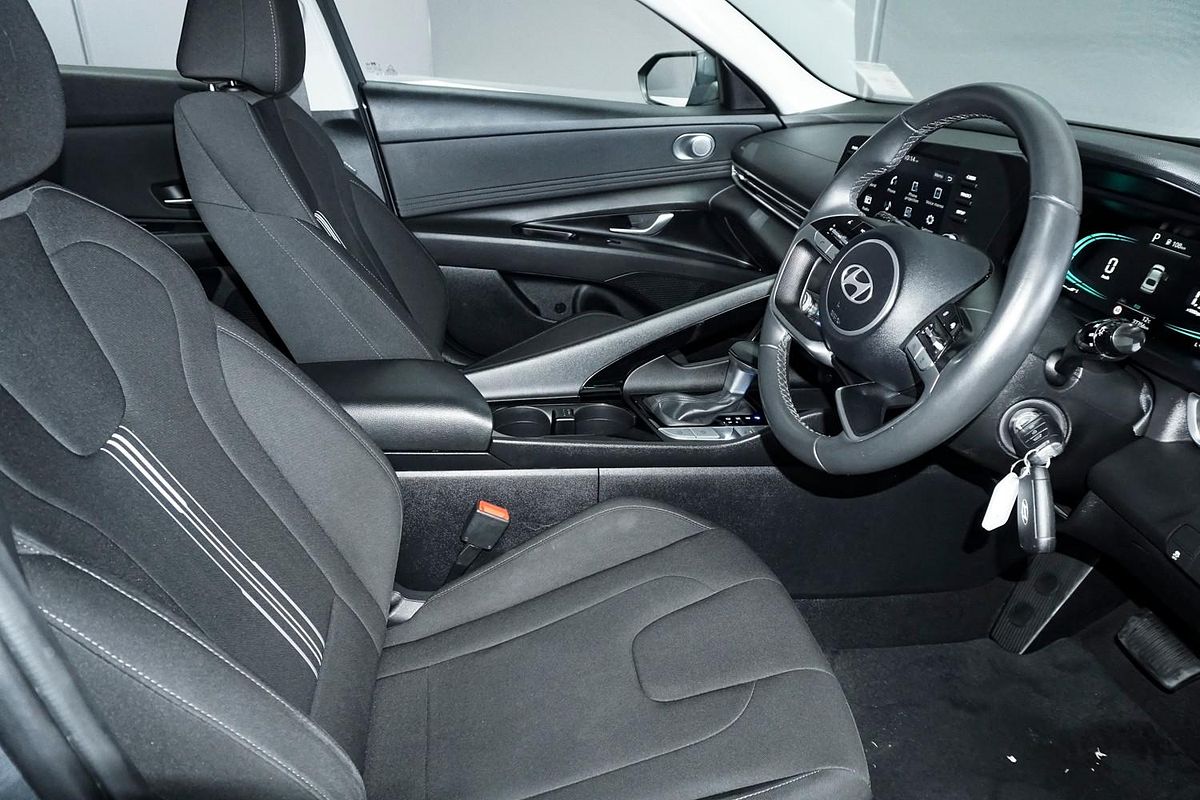 2024 Hyundai i30 Elite Hybrid CN7.V2