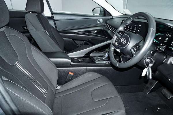 2024 Hyundai i30 Elite Hybrid CN7.V2