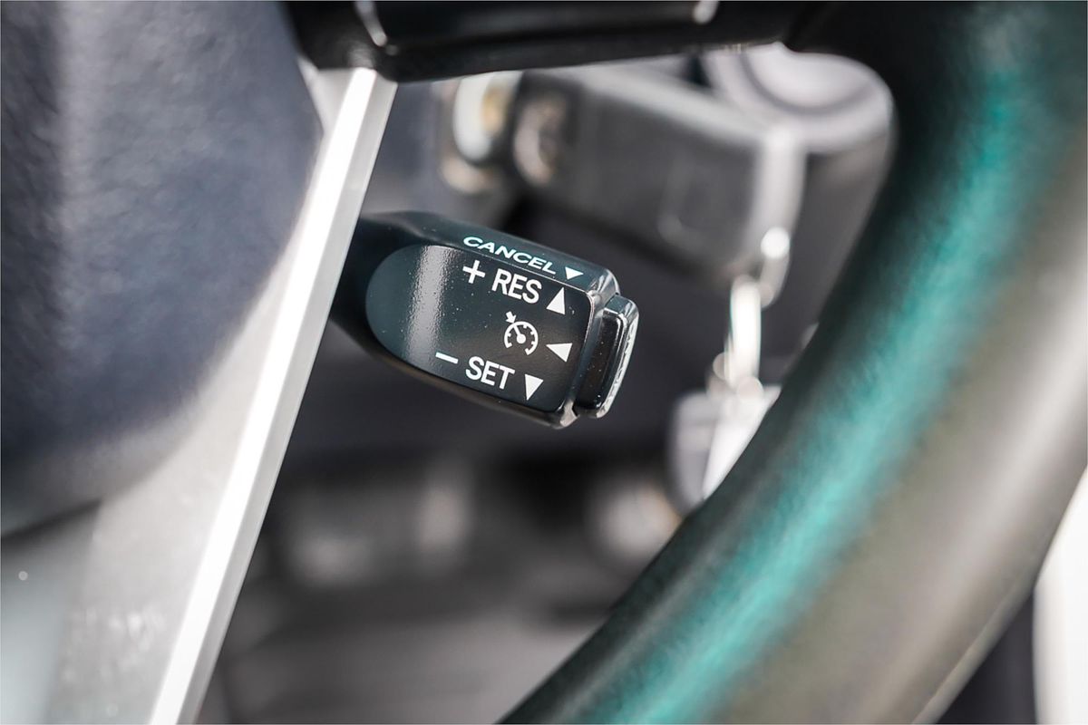 2019 Toyota Hilux SR GUN126R 4X4