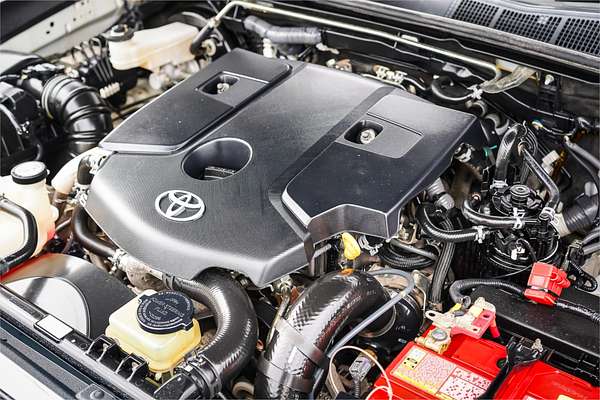 2019 Toyota Hilux SR GUN126R 4X4
