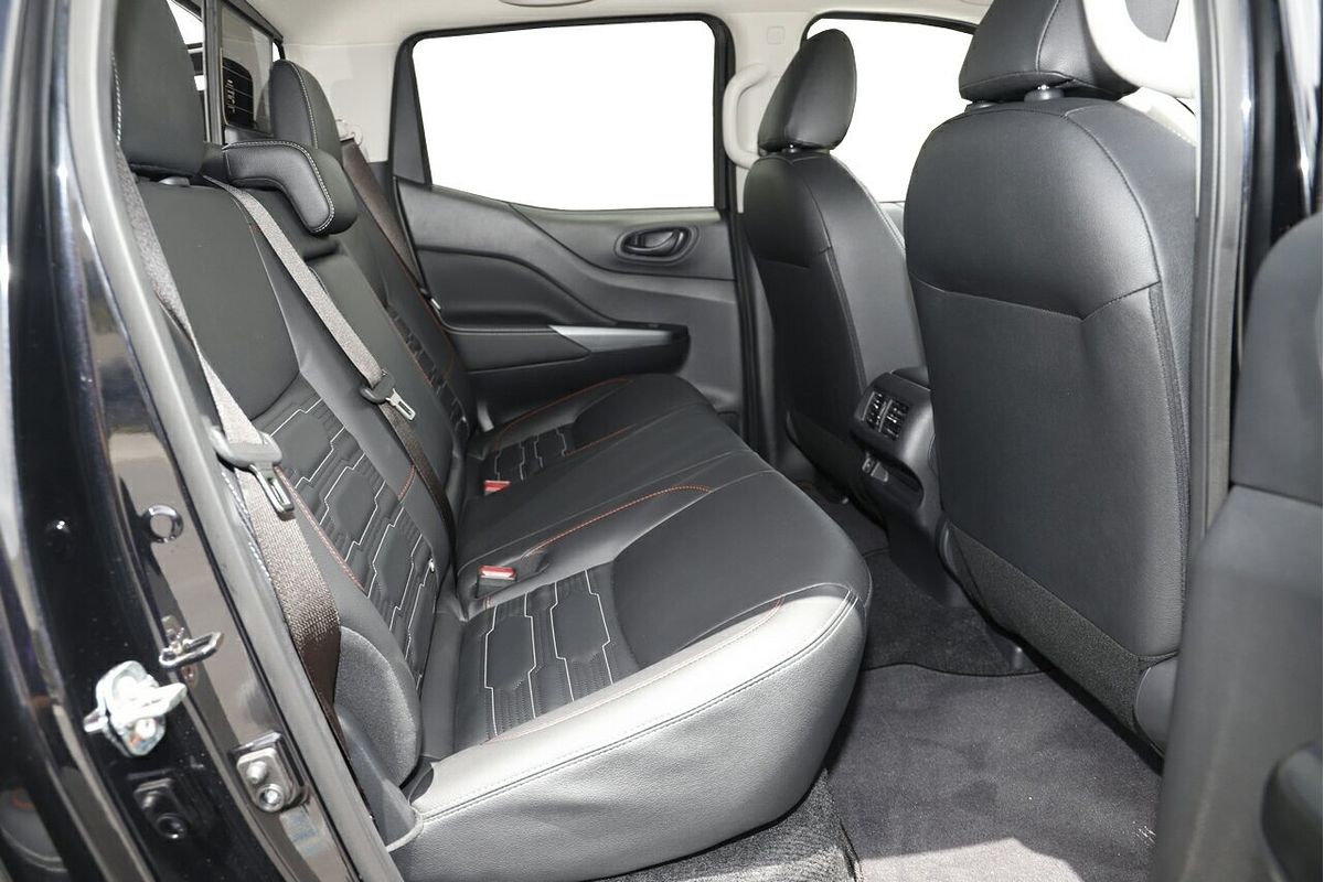 2025 Nissan Navara PRO-4X Warrior D23 4X4