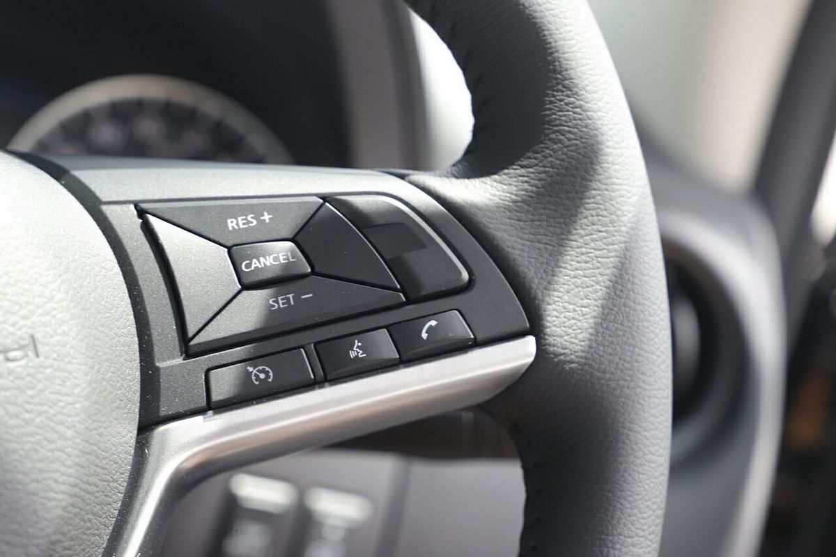 2025 Nissan Navara PRO-4X Warrior D23 4X4