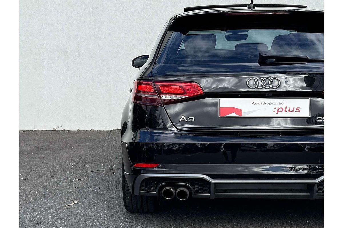 2019 Audi A3 35 TFSI S line plus 8V