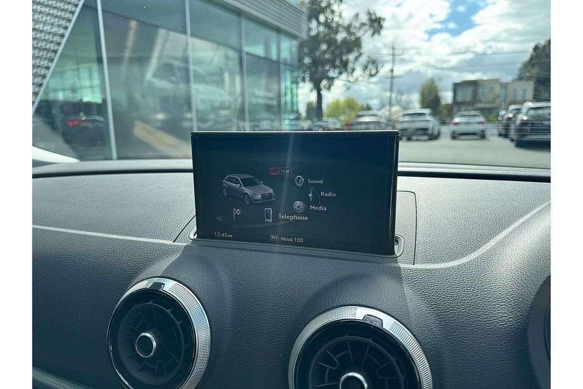 2019 Audi A3 35 TFSI S line plus 8V