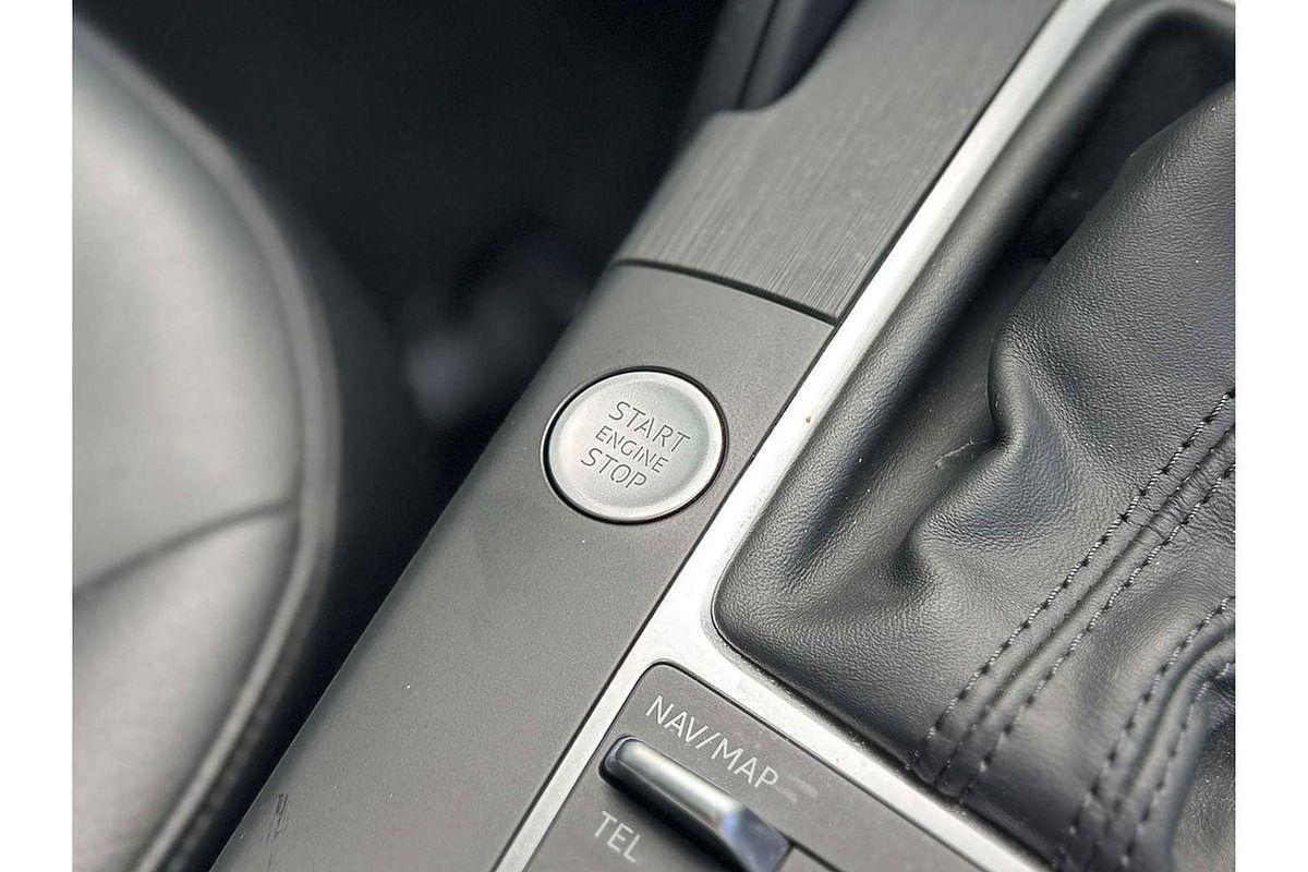 2019 Audi A3 35 TFSI S line plus 8V