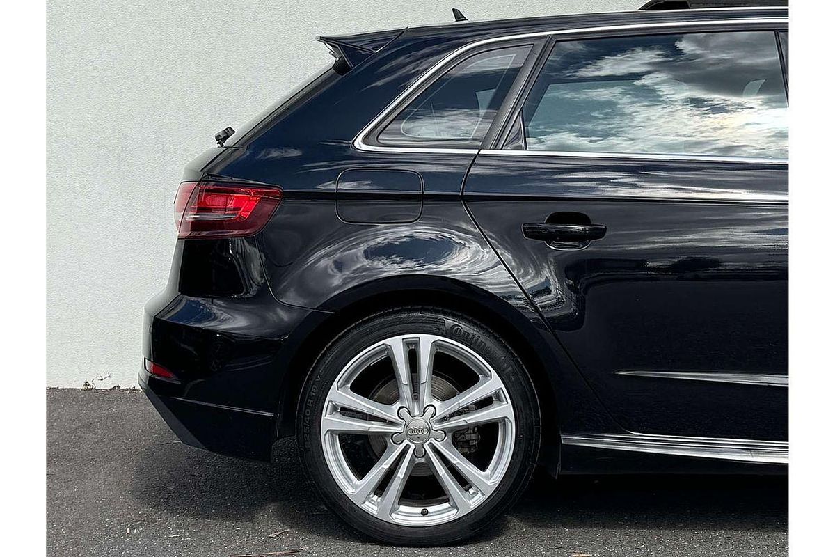 2019 Audi A3 35 TFSI S line plus 8V
