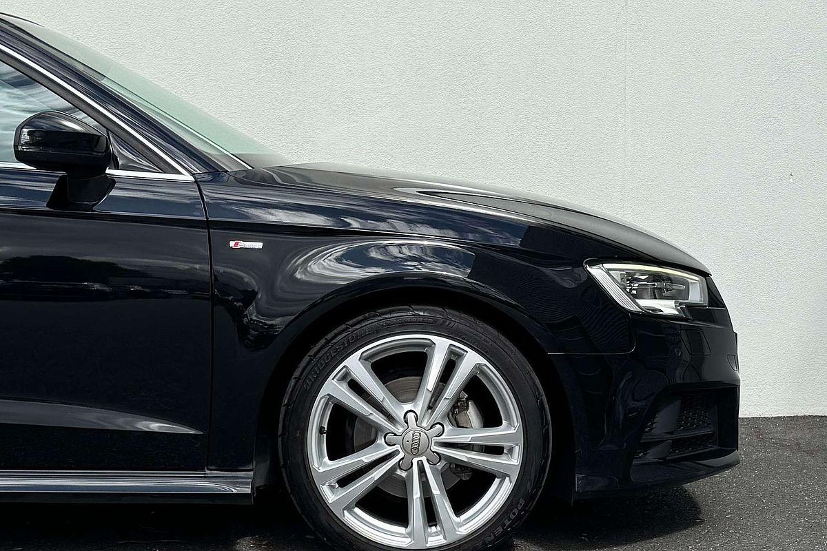 2019 Audi A3 35 TFSI S line plus 8V