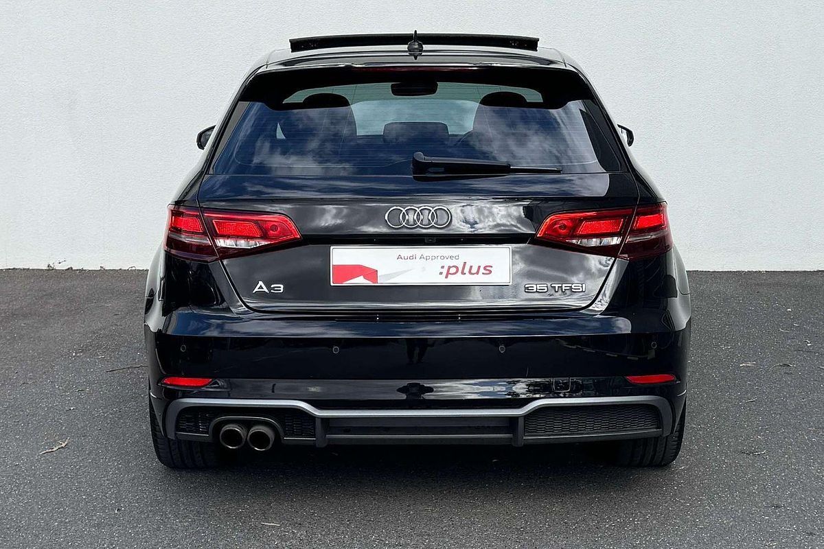 2019 Audi A3 35 TFSI S line plus 8V